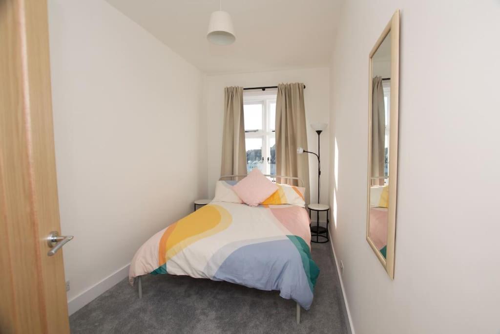 Beautiful Large 3-Bed Coastal Flat With Parking. Διαμέρισμα Frinton-on-Sea Εξωτερικό φωτογραφία