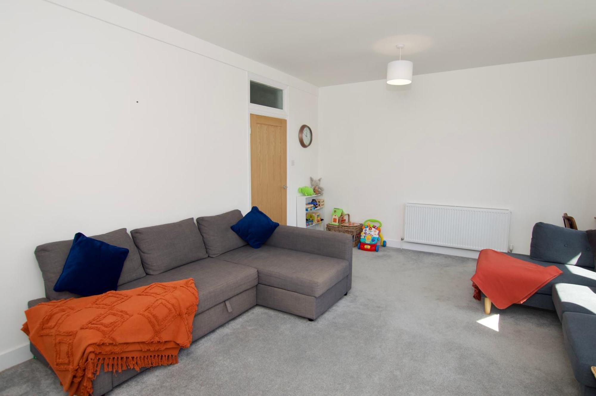 Beautiful Large 3-Bed Coastal Flat With Parking. Διαμέρισμα Frinton-on-Sea Εξωτερικό φωτογραφία